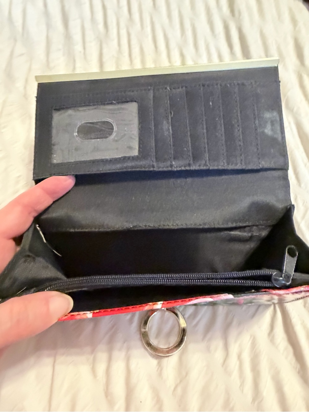 Assorted Wallets - Picture 3 of 5